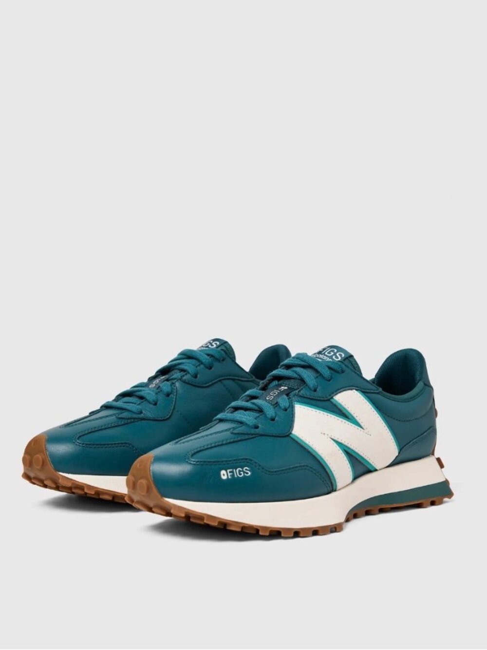 New Balance x Figs 327 Sneaker Size 7.5